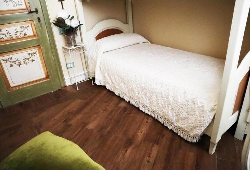 Bed and Breakfast Relais Santa Croce All Eremo