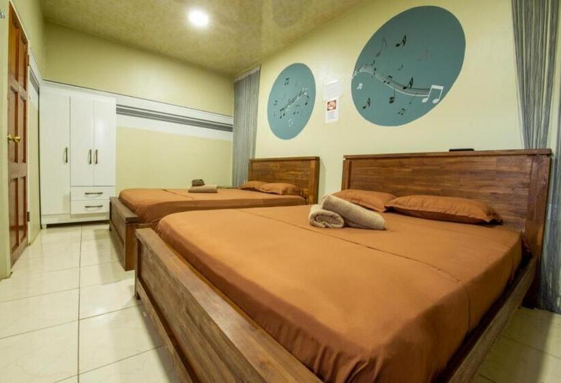 مبيت وإفطار Rumanija S Airport Rooms