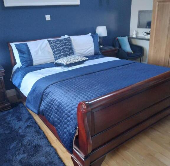 Bed and Breakfast Tess S Guest House R95k6n1 This Property Is Unsuitable For Children Under 12 Years Old