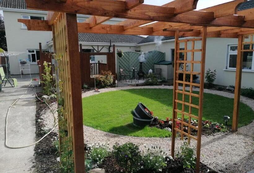 Bed and Breakfast Tess S Guest House R95k6n1 This Property Is Unsuitable For Children Under 12 Years Old