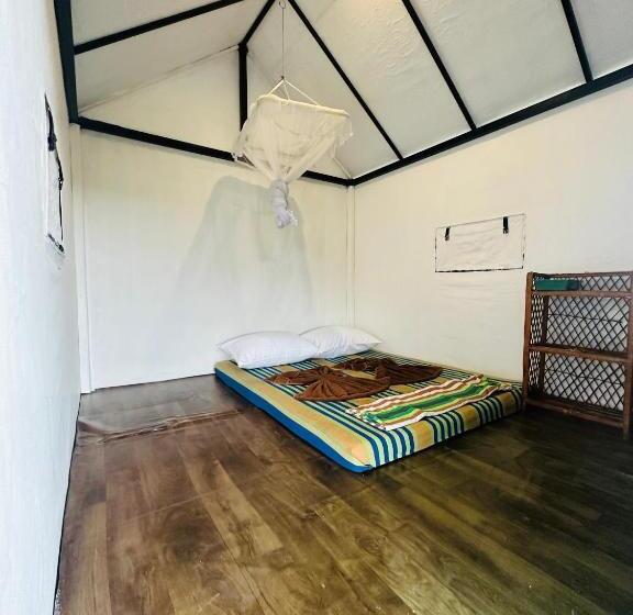 Bed and Breakfast The Sky Tents