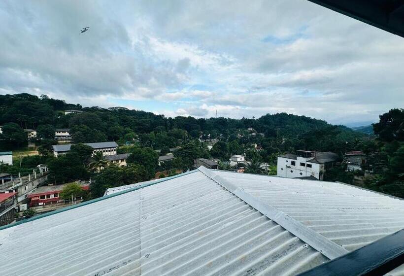 Bed and Breakfast The Sky Tents