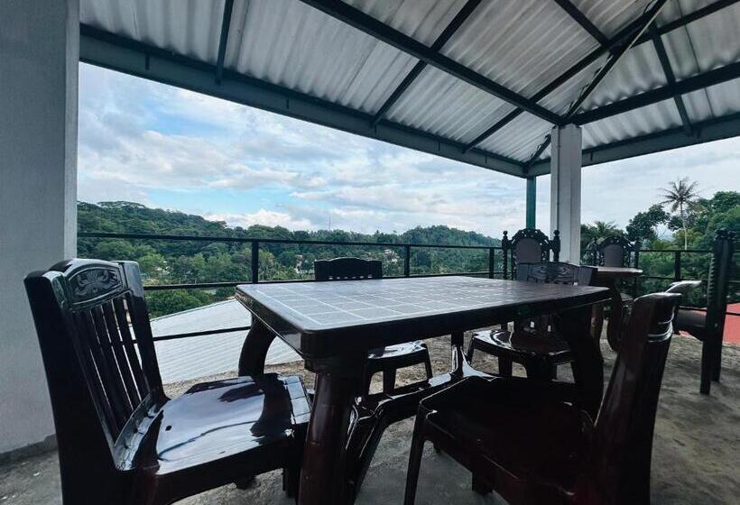 Bed and Breakfast The Sky Tents