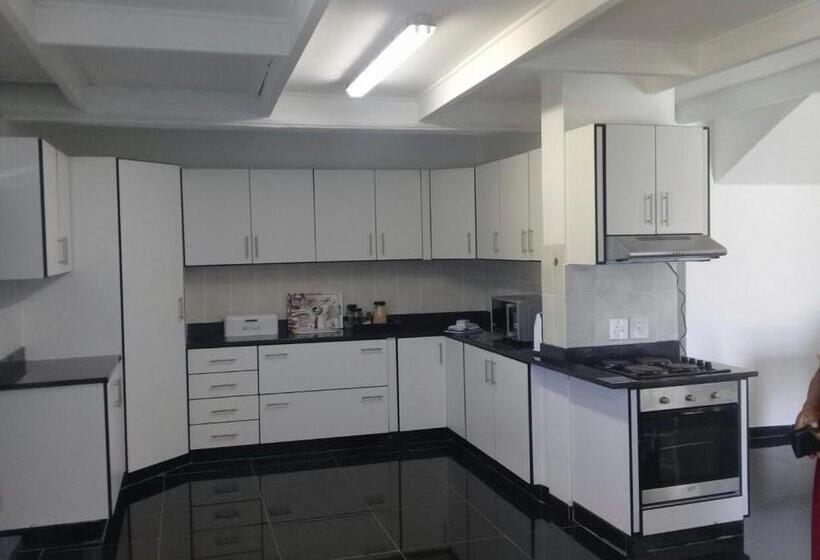 צימר White House Lodge