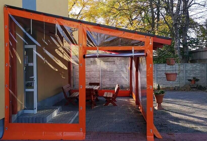 Bezva Ubytování U Lidlu