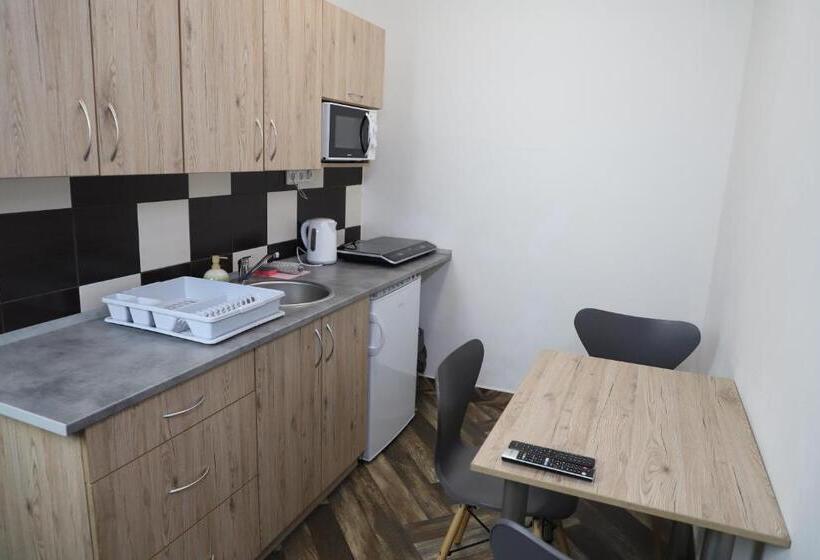 Bezva Ubytování U Lidlu