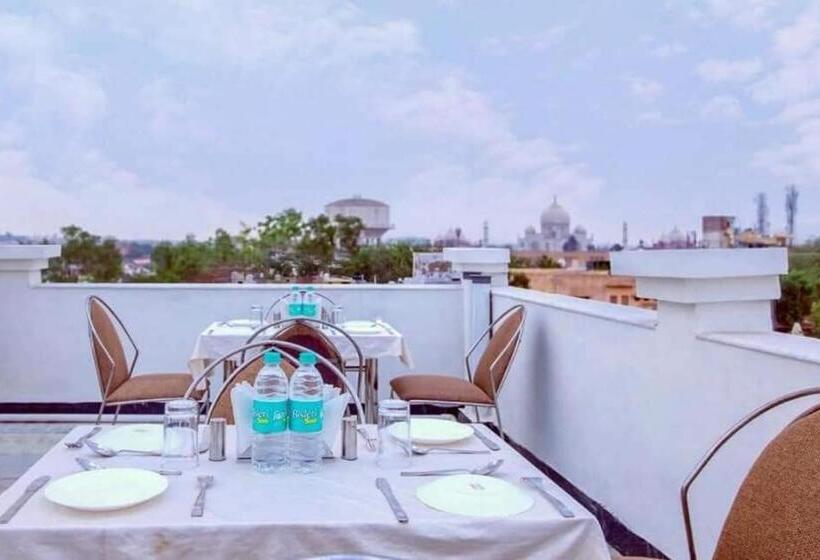 Collection O Hotel Kp