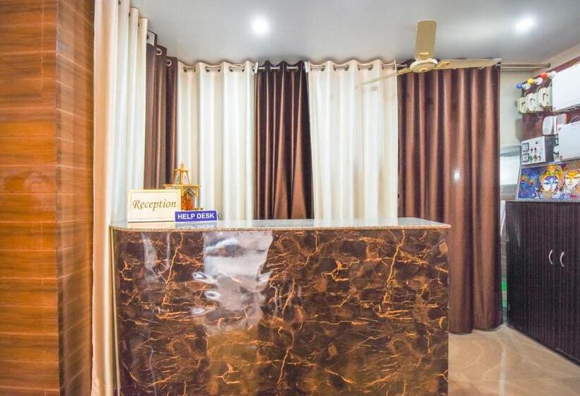 Collection O Hotel Sushila Residency