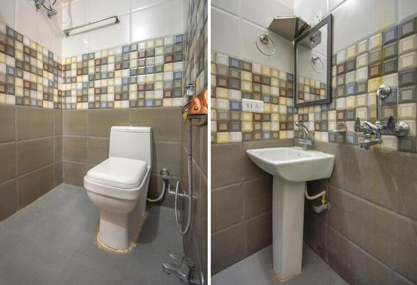 Collection O Hotel Sushila Residency