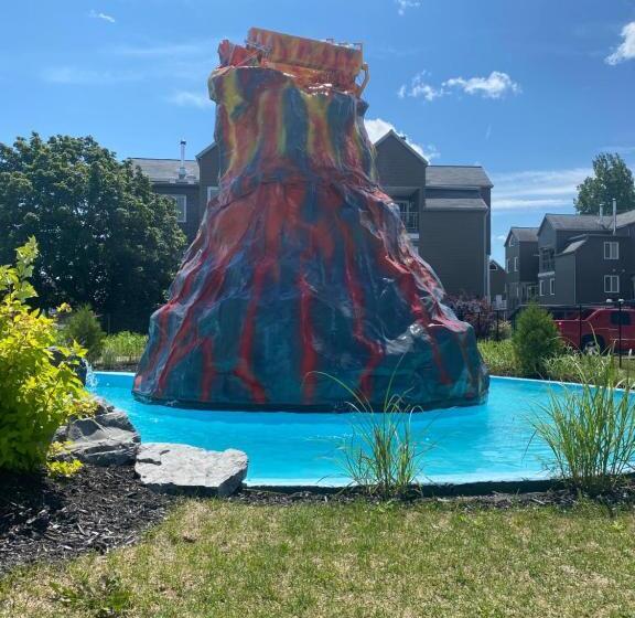 Condo Avec Parc Aquatique !