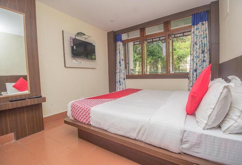 Flagship Hotel White Lion