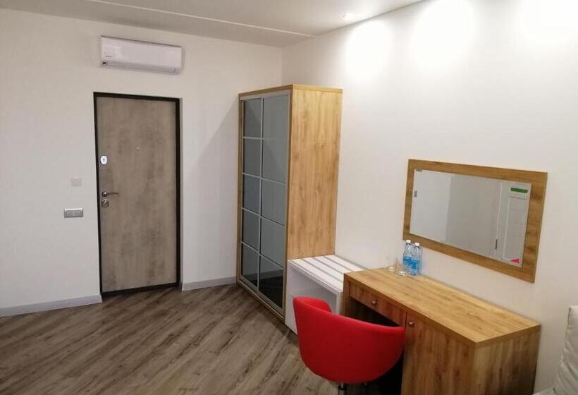 Otel гостинний двір