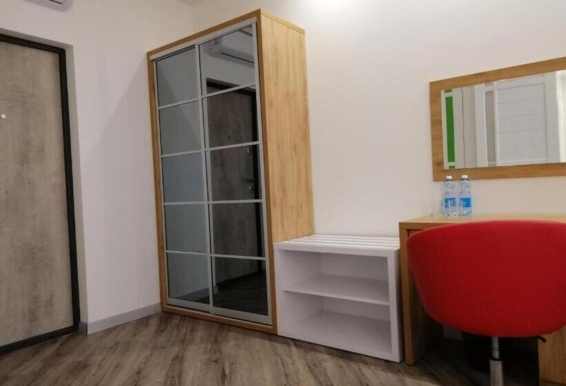 Otel гостинний двір