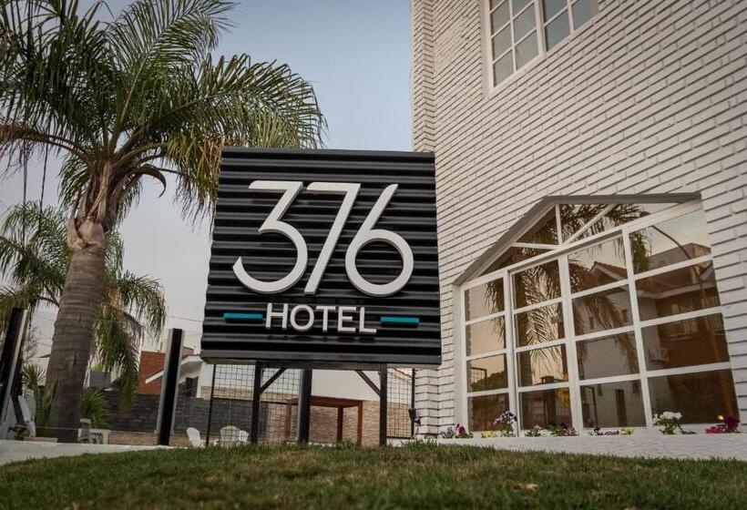 هتل 376