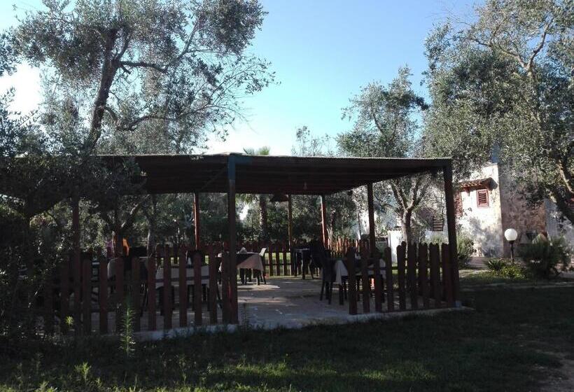 בית מלון כפרי Agriturismo Masseria Pallanzano