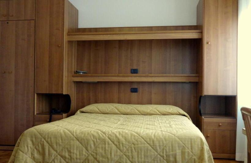 בית מלון כפרי Al Bersagliere