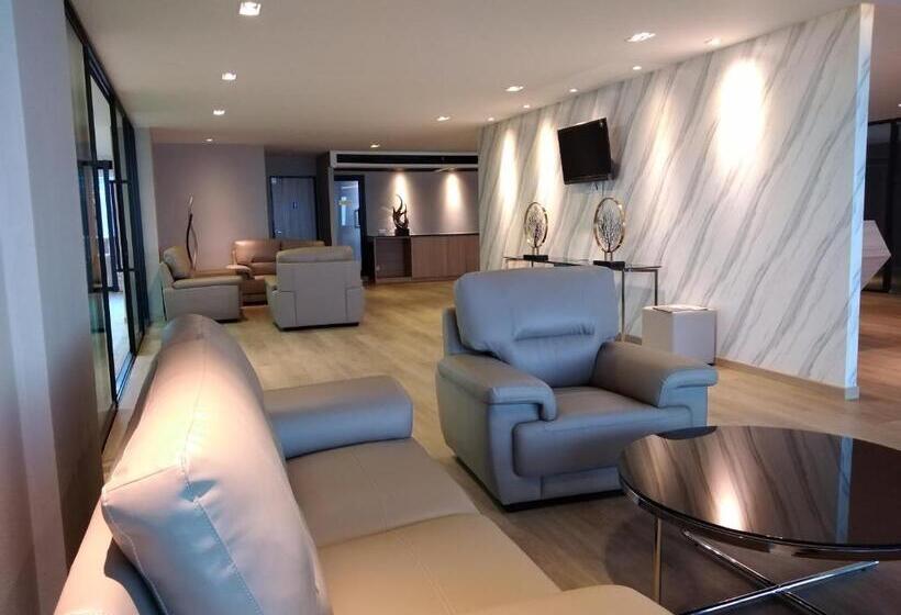 酒店 Atrium Suvarnabhumi