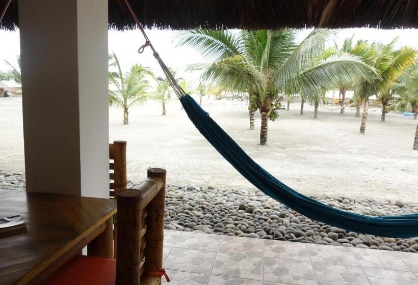 هتل Casa Gaia Mompiche