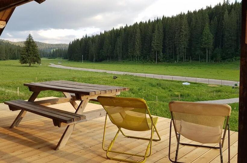 Отель Chez Liadet