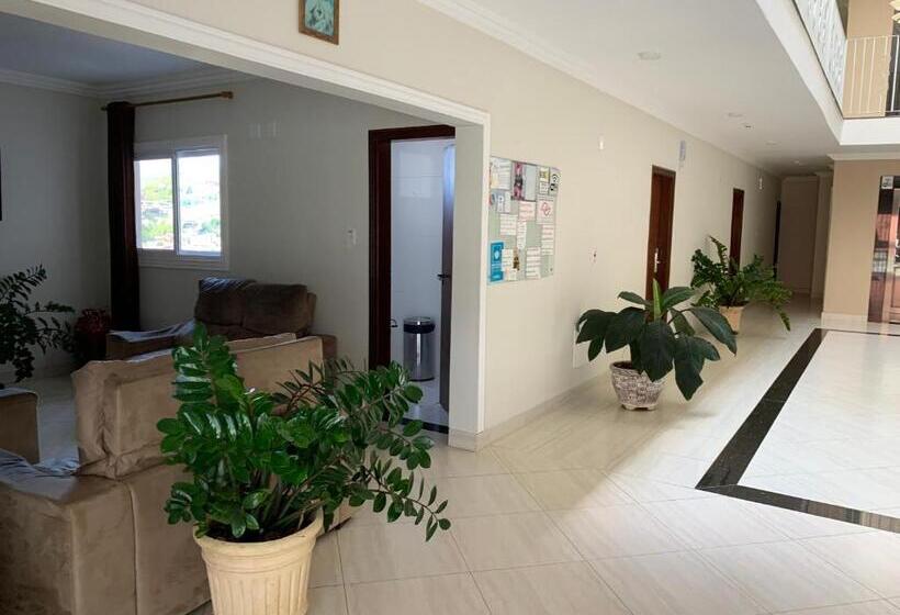 ホテル Da Rainha Cachoeira Paulista