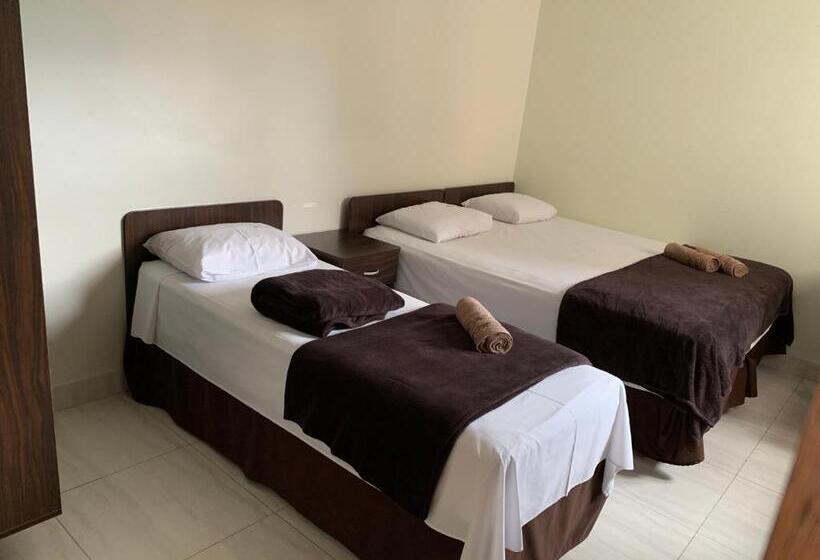 ホテル Da Rainha Cachoeira Paulista