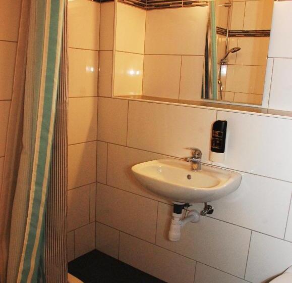 فندق Familien  Und Jugendgästehaus Schönfeld