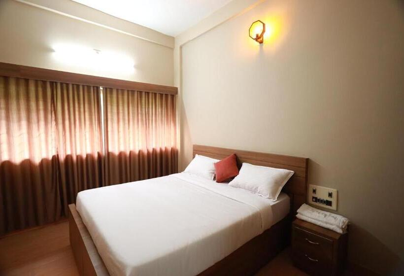 فندق Haksons Residency