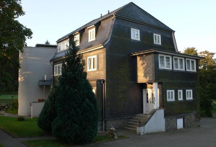 호텔 Haus Oberland