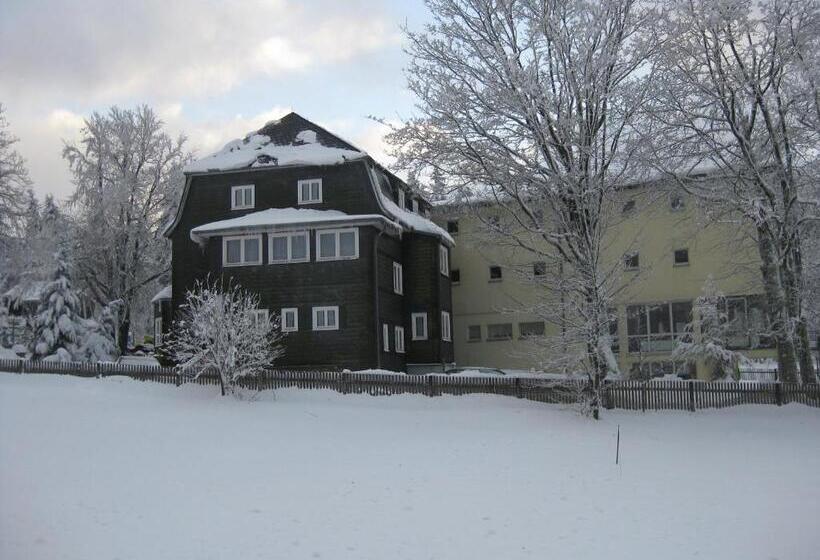 호텔 Haus Oberland