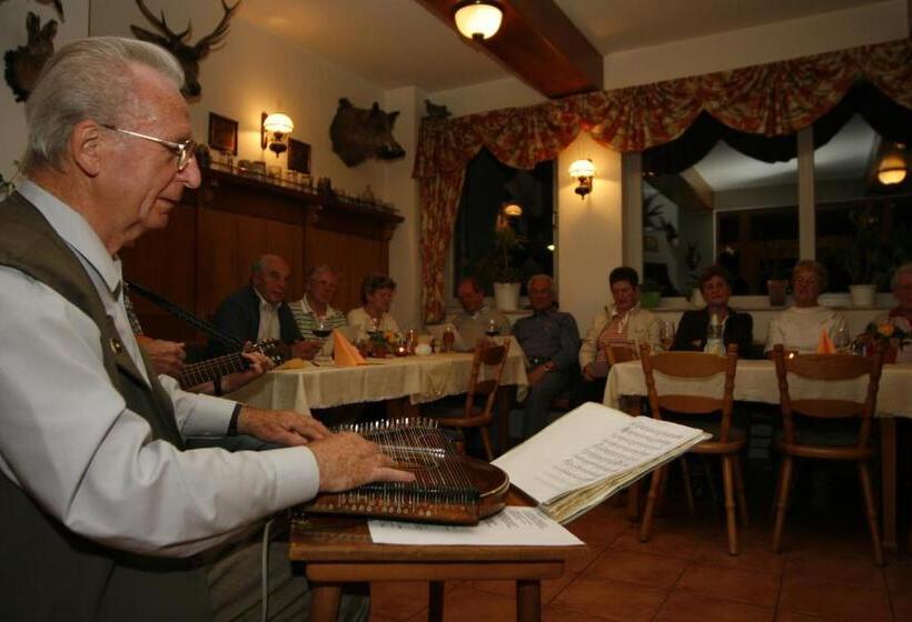 호텔 Haus Oberland