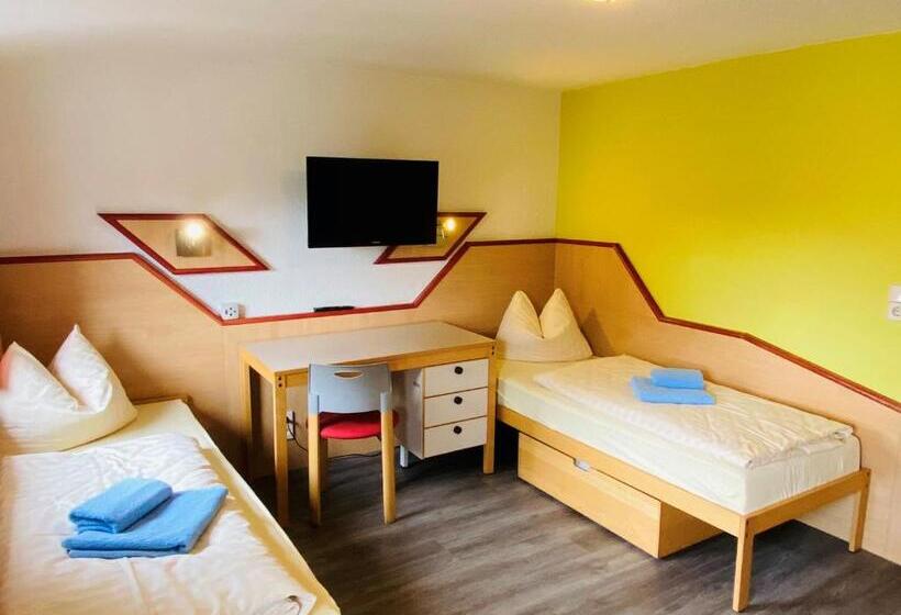 ホテル Haus Rosenbaum Gruppenhaus  Begegnungsstätte   Pension