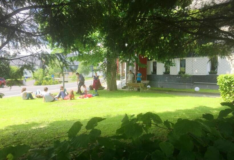 ホテル Haus Rosenbaum Gruppenhaus  Begegnungsstätte   Pension