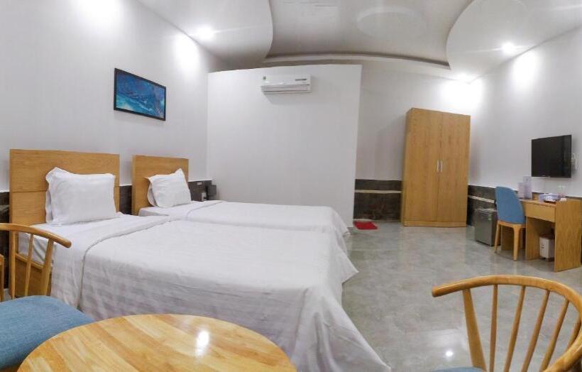 هتل Khách Sạn Khang điền 2