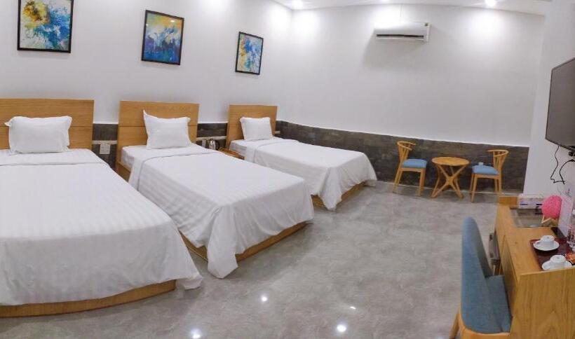 هتل Khách Sạn Khang điền 2