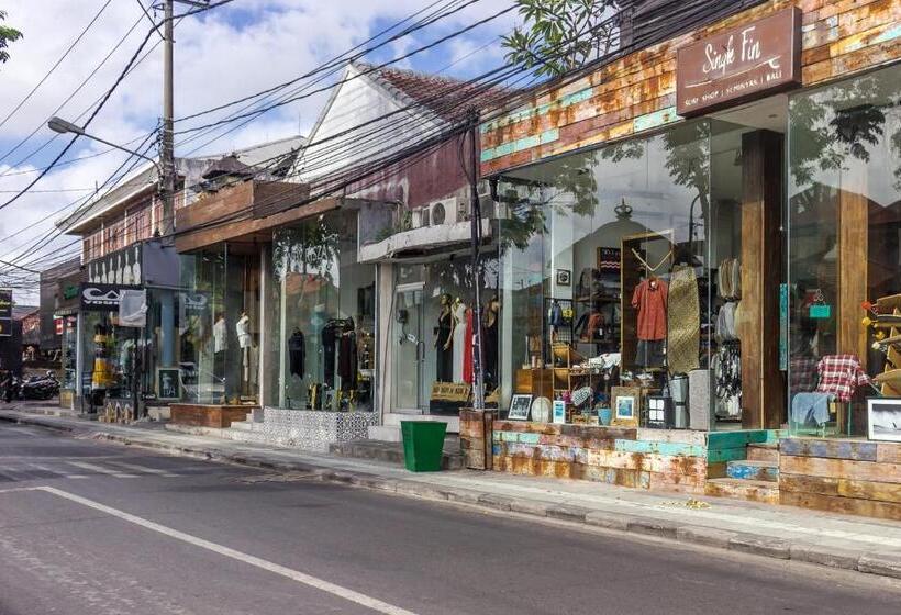 酒店 Koolkost Near Sunset Road Seminyak   Minimum Stay 30 Nights