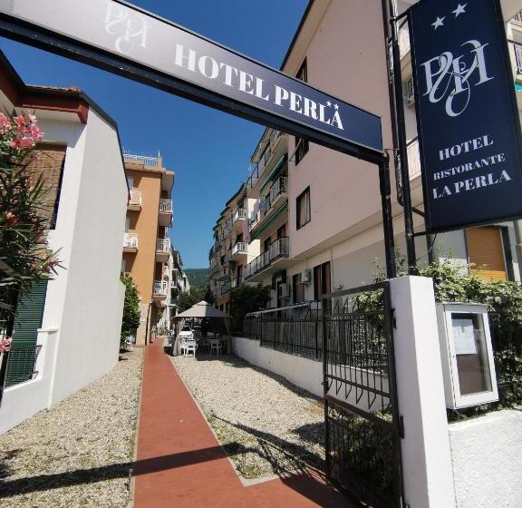 酒店 La Perla