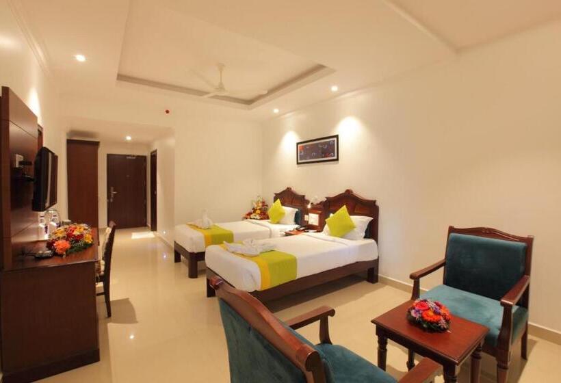 호텔 National Park Residency