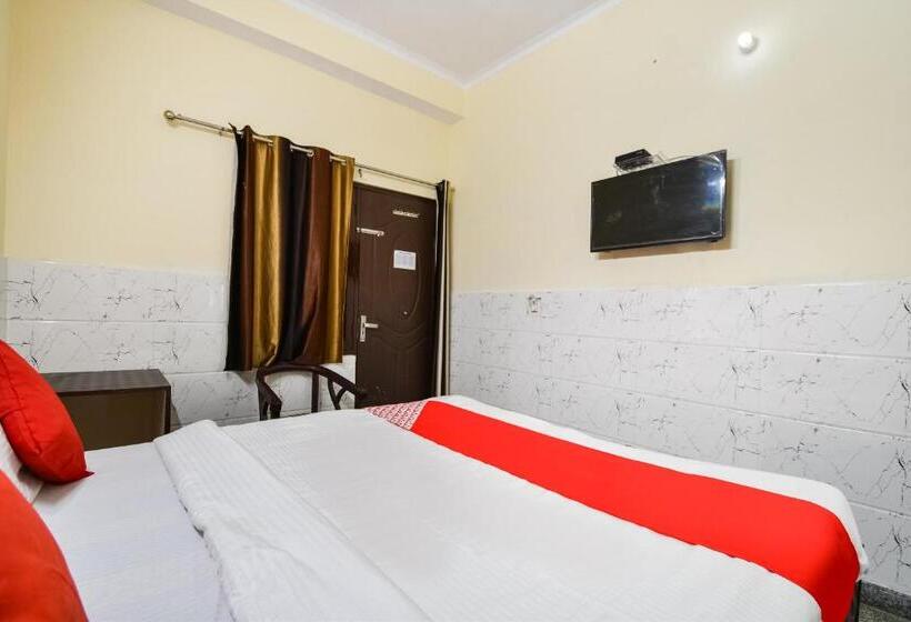 فندق Oyo Anjani Mahal Guest House
