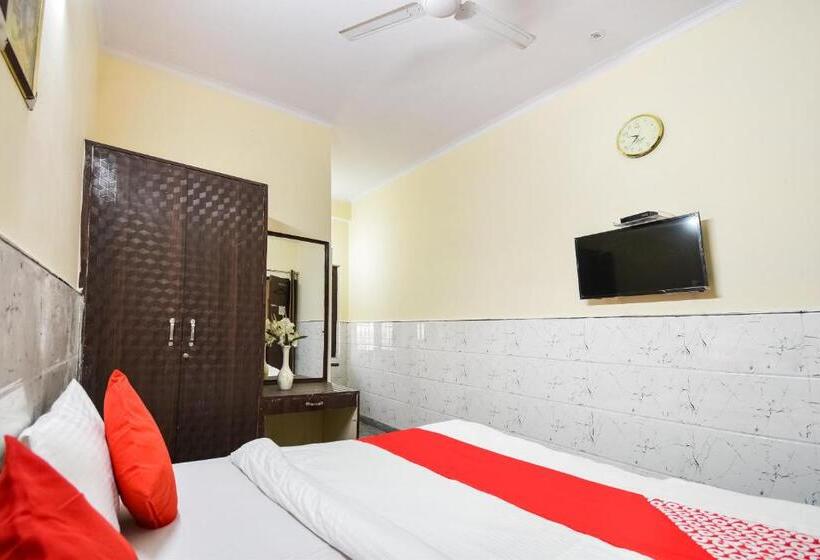فندق Oyo Anjani Mahal Guest House
