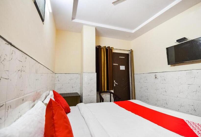 فندق Oyo Anjani Mahal Guest House