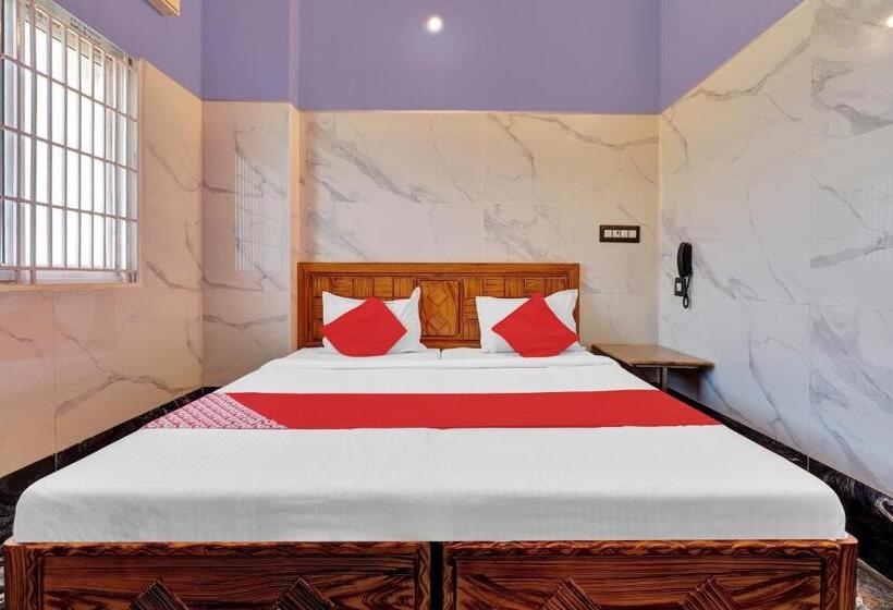 Отель Oyo Flagship Green Park Residency