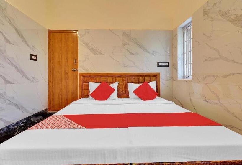 Отель Oyo Flagship Green Park Residency