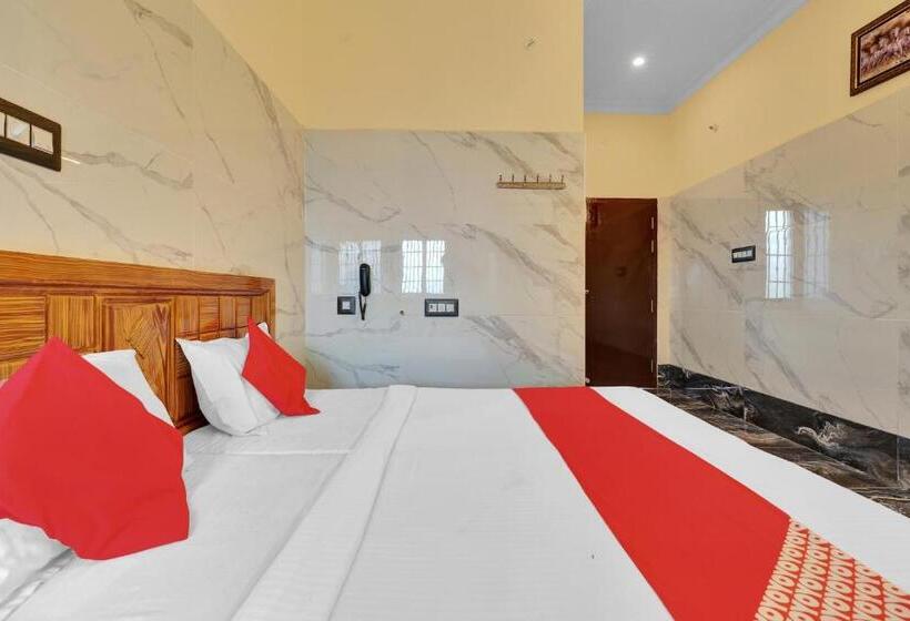 Отель Oyo Flagship Green Park Residency