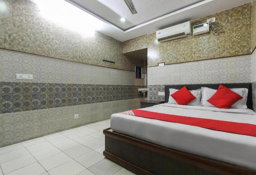 ホテル Oyo Flagship M. P Residency