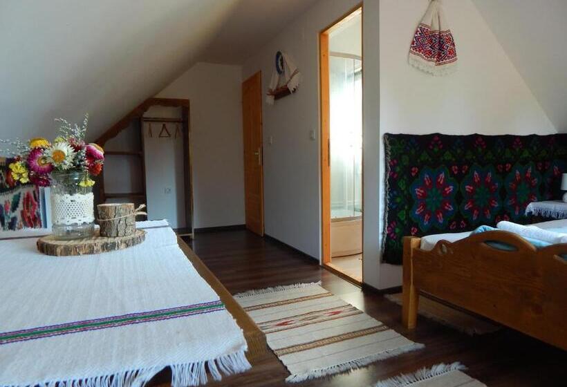 فندق Pensiunea Lucia