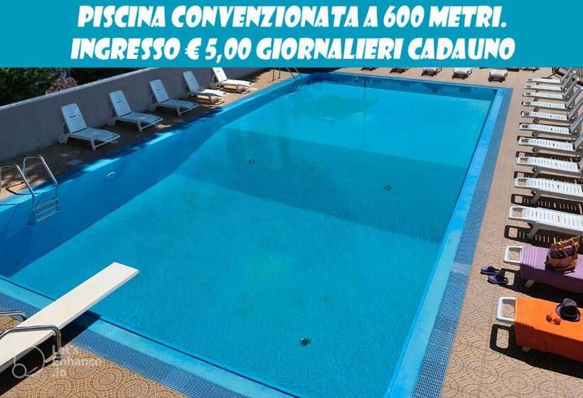 ホテル Ristorante Da Marco