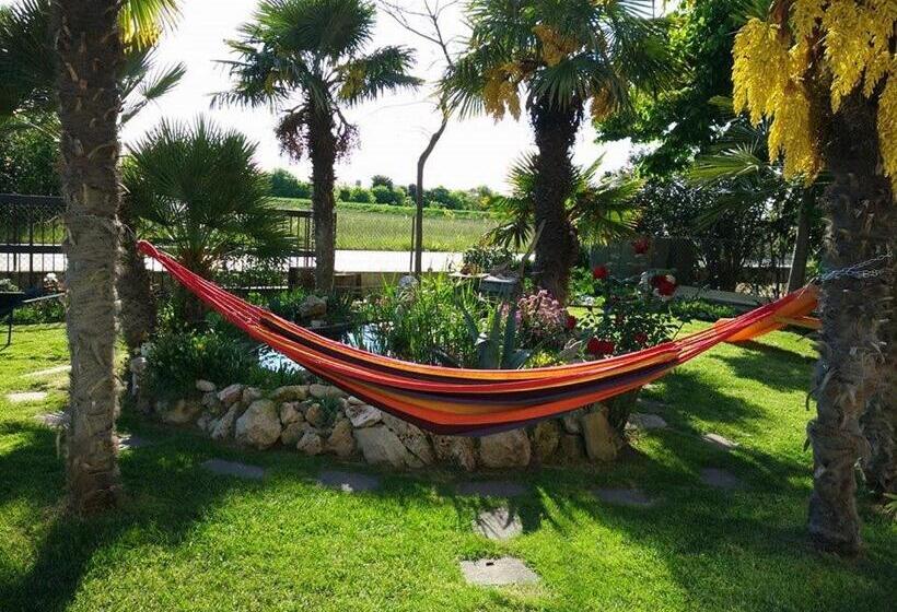 ホテル Ristorante Da Marco