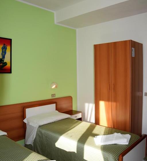 ホテル Ristorante Da Marco