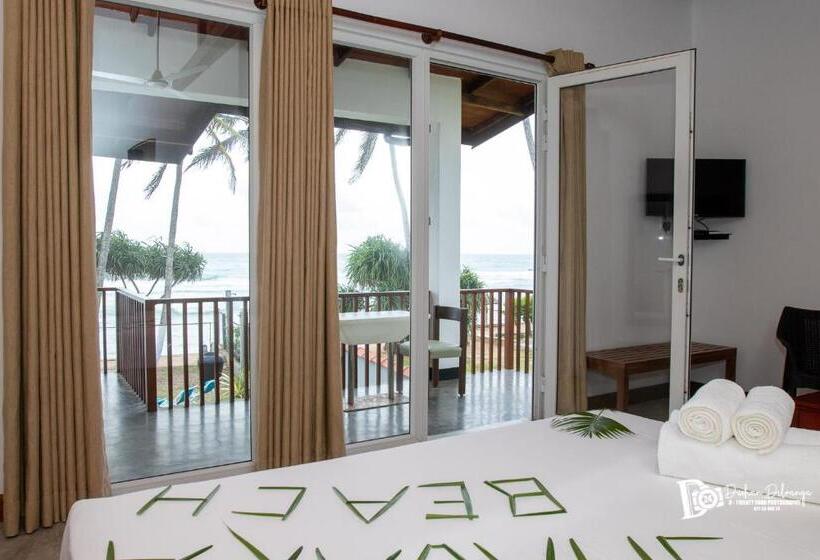 فندق Shavara Beach