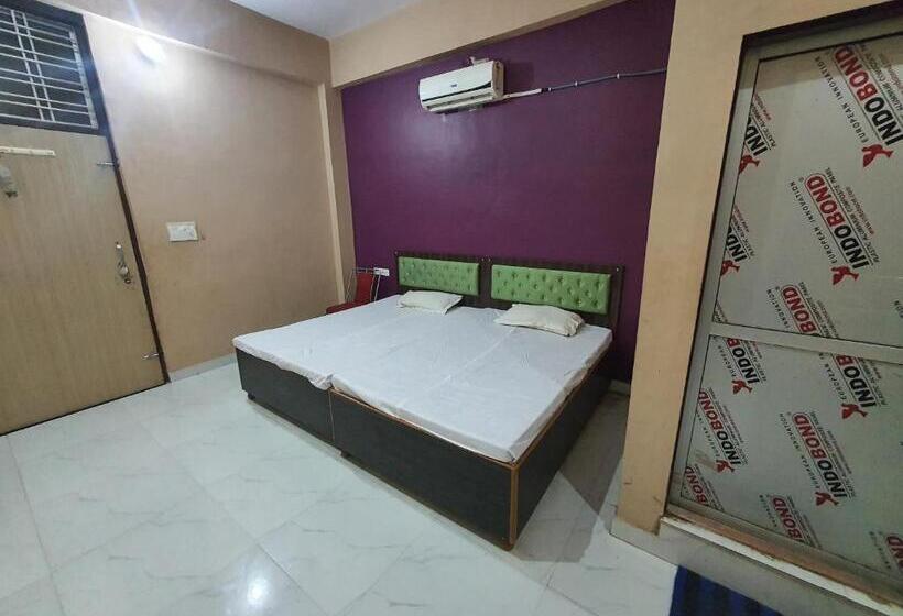 فندق Spot On Megha Paradise And Guest House